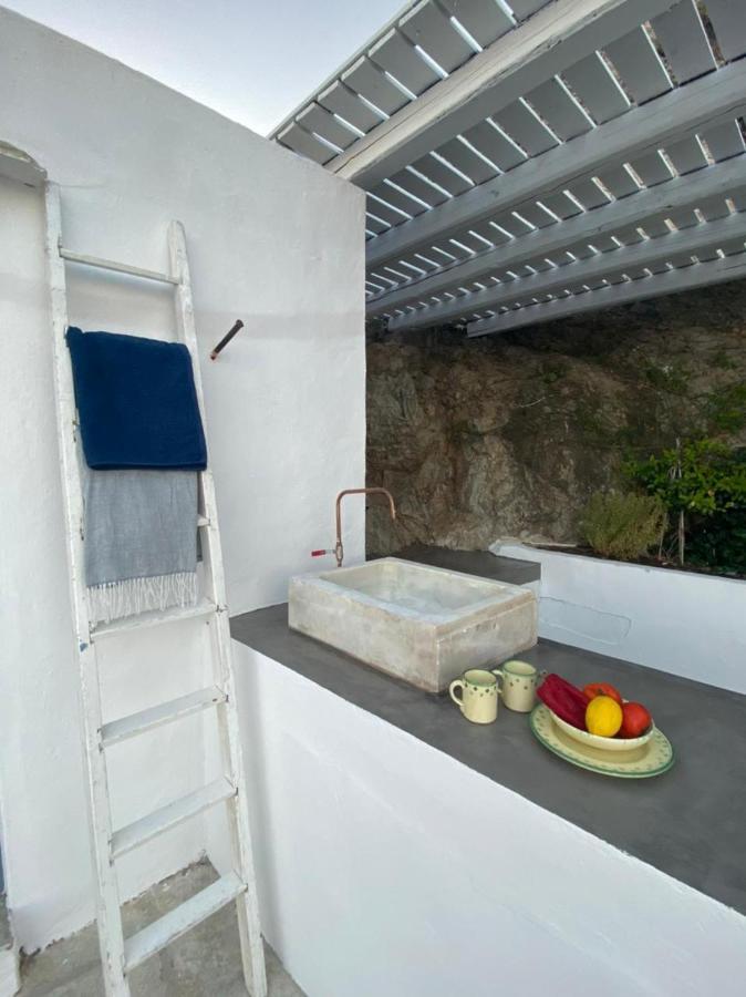 Windhouses Serifos ภายนอก รูปภาพ