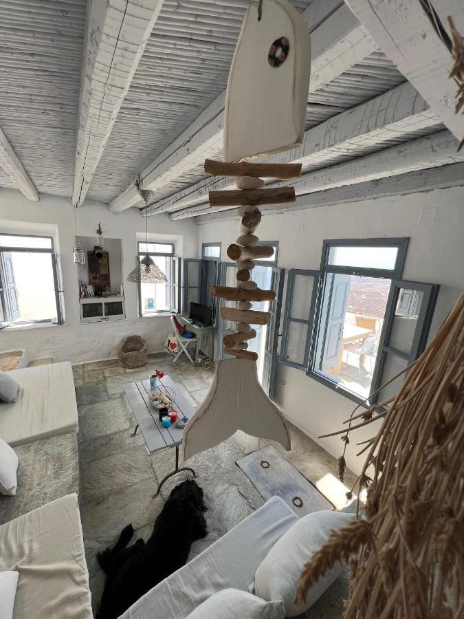 Windhouses Serifos ภายนอก รูปภาพ