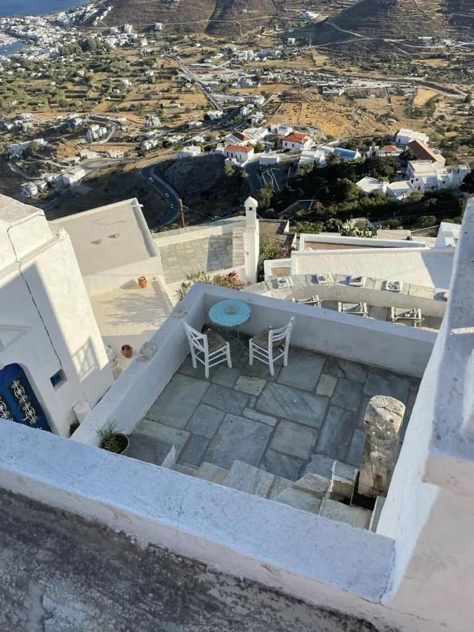 Windhouses Serifos ภายนอก รูปภาพ