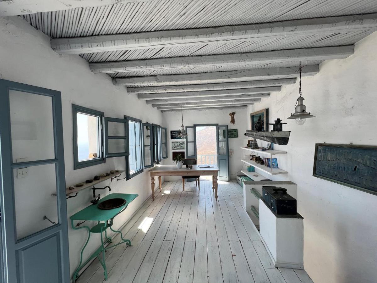 Windhouses Serifos ภายนอก รูปภาพ
