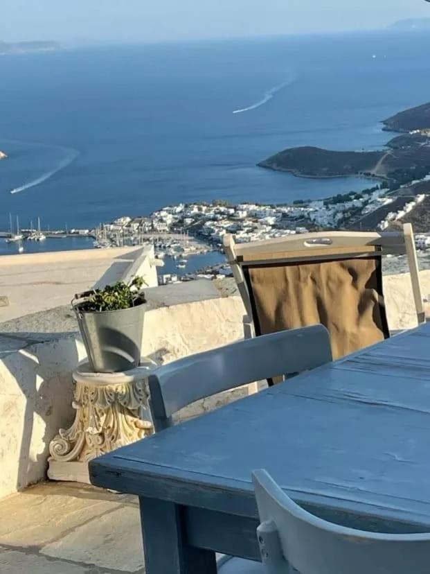 Windhouses Serifos ภายนอก รูปภาพ