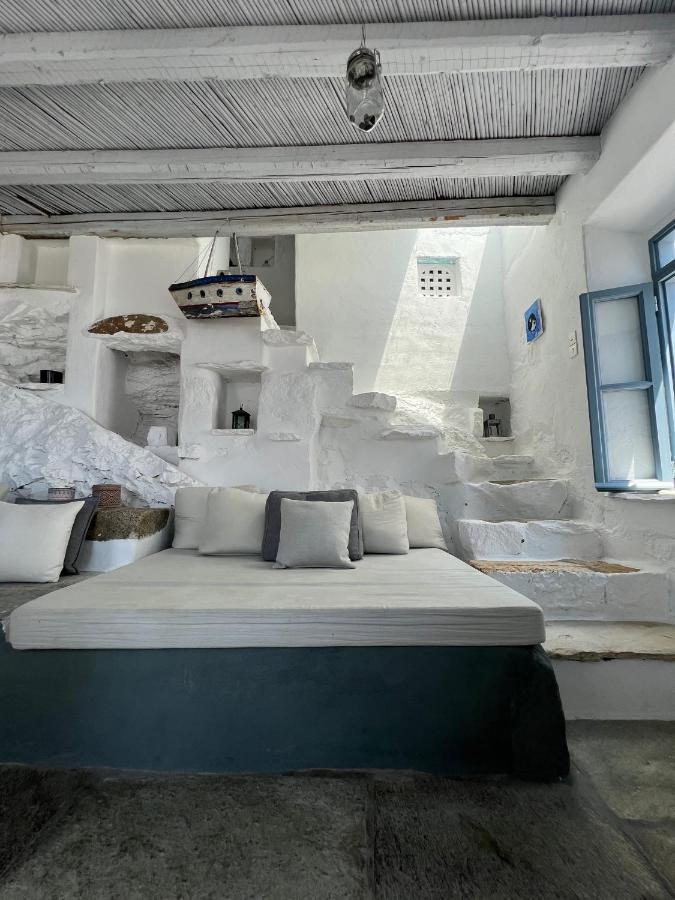 Windhouses Serifos ภายนอก รูปภาพ